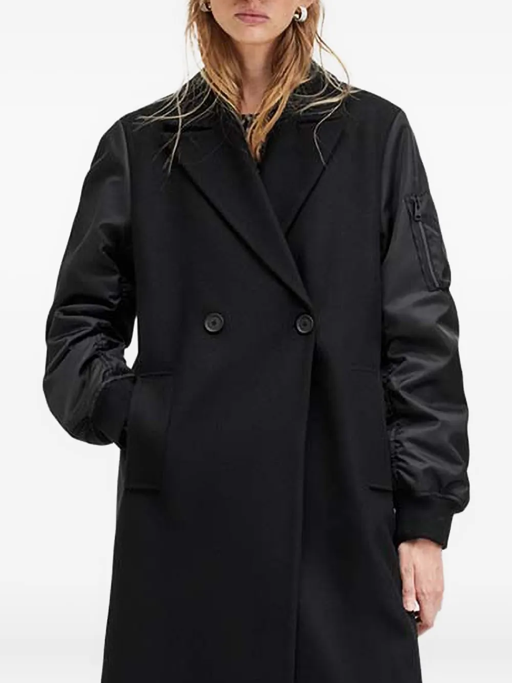 Двубортное пальто с рукавами-бомберами AllSaints, черный
Двубортное пальто с рукавами-бомберами AllSaints, черный