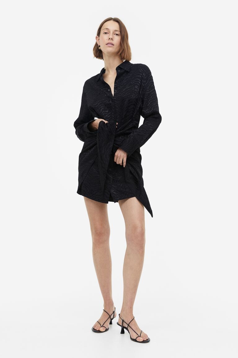 Платье-рубашка с завязками H&M 
Платье-рубашка с завязками H&M