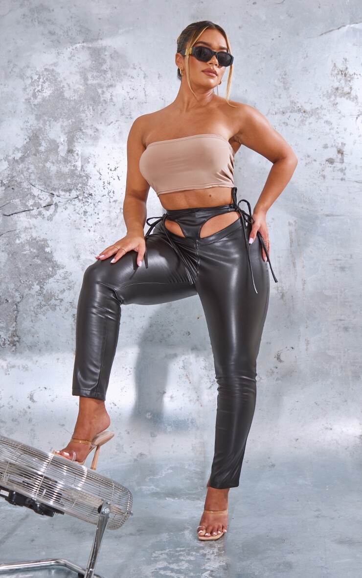 PrettyLittleThing Черные прямые брюки из искусственной кожи с вырезами и вырезами, Черный, PrettyLittleThing Черные прямые брюки из искусственной кожи с вырезами и вырезами
PrettyLittleThing Черные прямые брюки из искусственной кожи с вырезами и вырезами, Черный, PrettyLittleThing Черные прямые брюки из искусственной кожи с вырезами и вырезами