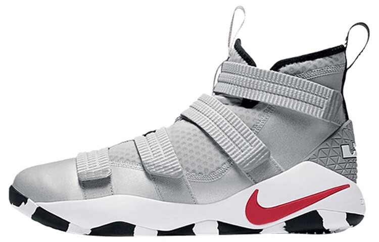 Мужские баскетбольные кроссовки Nike Zoom Soldier 11
Мужские баскетбольные кроссовки Nike Zoom Soldier 11