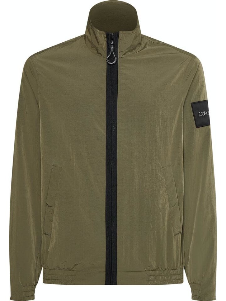 Зимняя куртка Calvin Klein
Зимняя куртка Calvin Klein