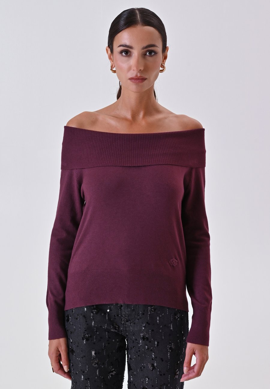 Джемпер Rinascimento Jumper, Purple/Bordeaux
Джемпер Rinascimento Jumper, Purple/Bordeaux