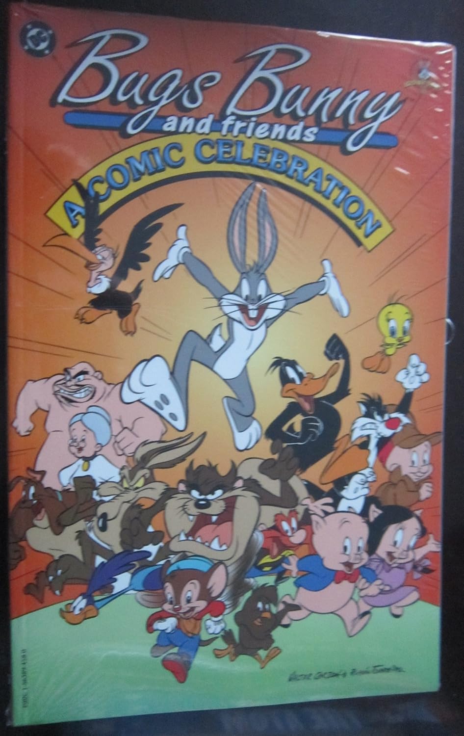 Bugs Bunny and Friends: A Comic Celebration (Looney Tunes) (Dc Comics)
Bugs Bunny and Friends: A Comic Celebration (Looney Tunes) (Dc Comics)
