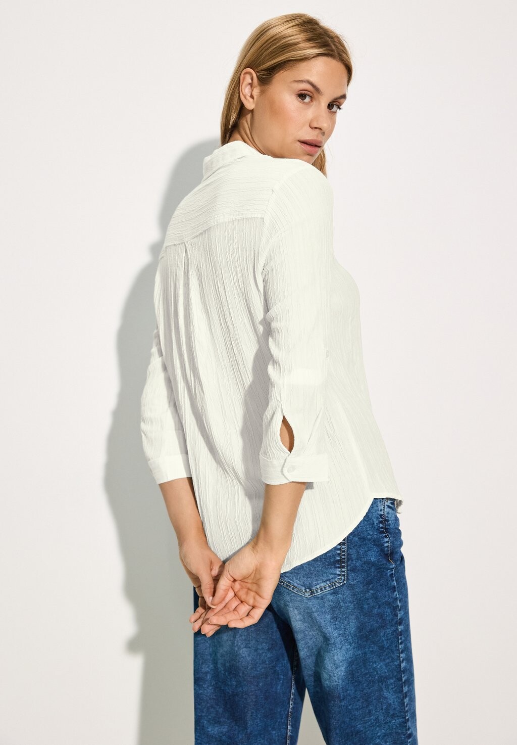 Рубашка-блузка GESTREIFTE STRUKTUR Cecil, кремовый
Рубашка-блузка GESTREIFTE STRUKTUR Cecil, кремовый
