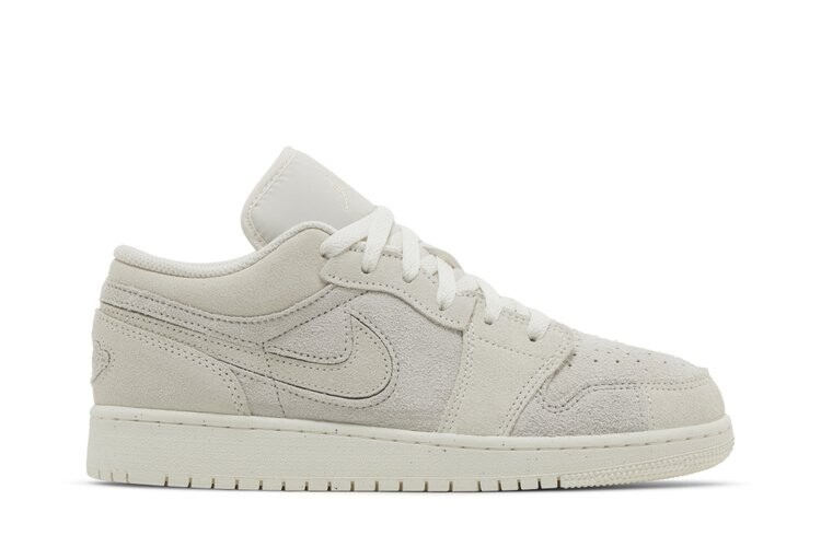 Кроссовки Air Jordan 1 Low SE Craft GS, кремовый 
Кроссовки Air Jordan 1 Low SE Craft GS, кремовый