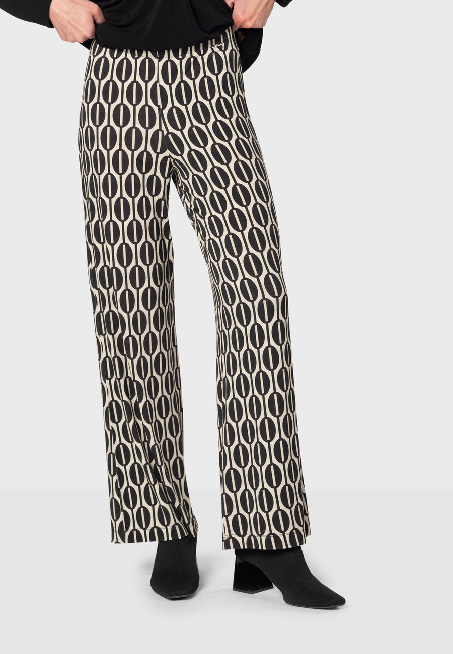 Брюки NAULOVER Trousers, Black
Брюки NAULOVER Trousers, Black