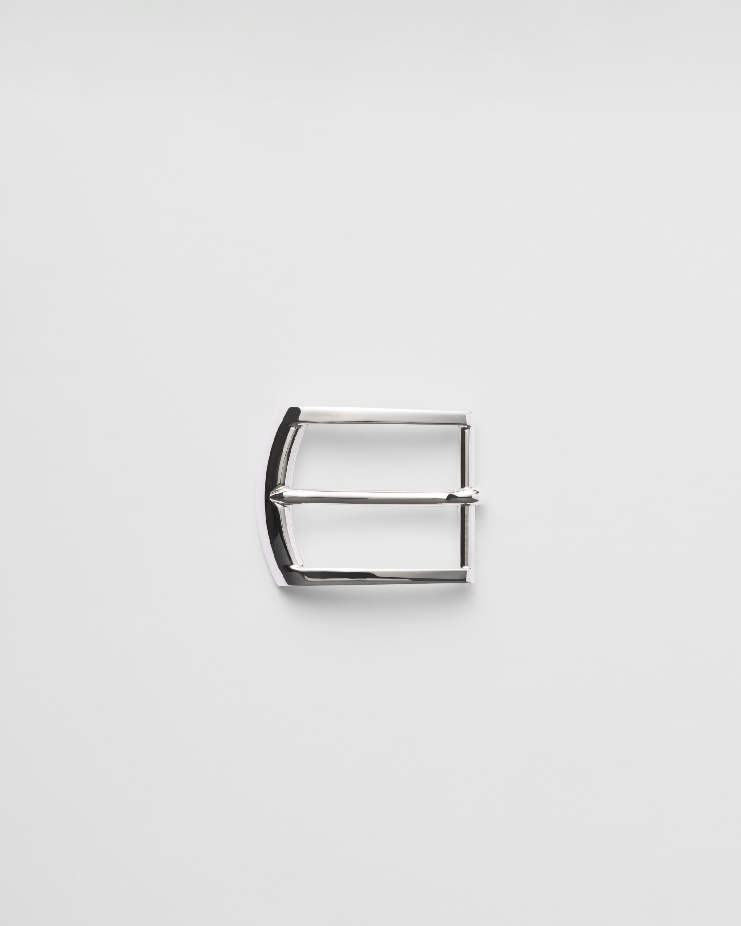 Металлическая пряжка для ремня Prada, серебряный
Металлическая пряжка для ремня Prada, серебряный