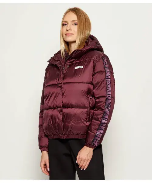 Динамичная спортивная куртка Loose fit Ea7, красный
Динамичная спортивная куртка Loose fit Ea7, красный