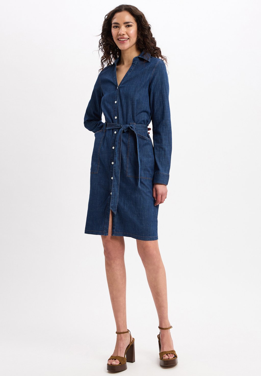 Джинсовое платье MALTI Mos Mosh, синий
Джинсовое платье MALTI Mos Mosh, синий