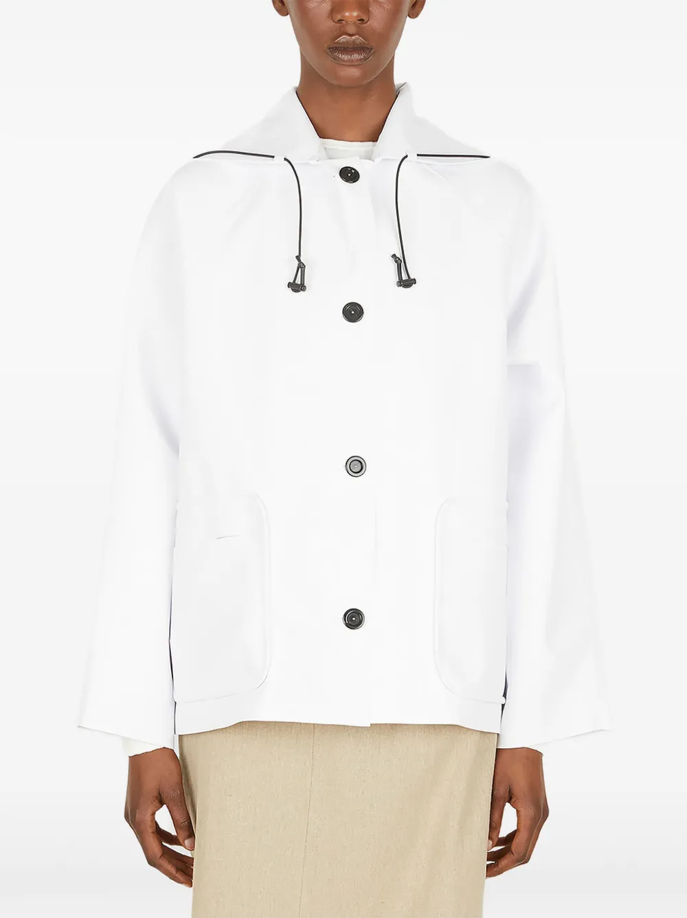 Матросский плащ с капюшоном на пуговицах KASSL Editions, белый
Матросский плащ с капюшоном на пуговицах KASSL Editions, белый