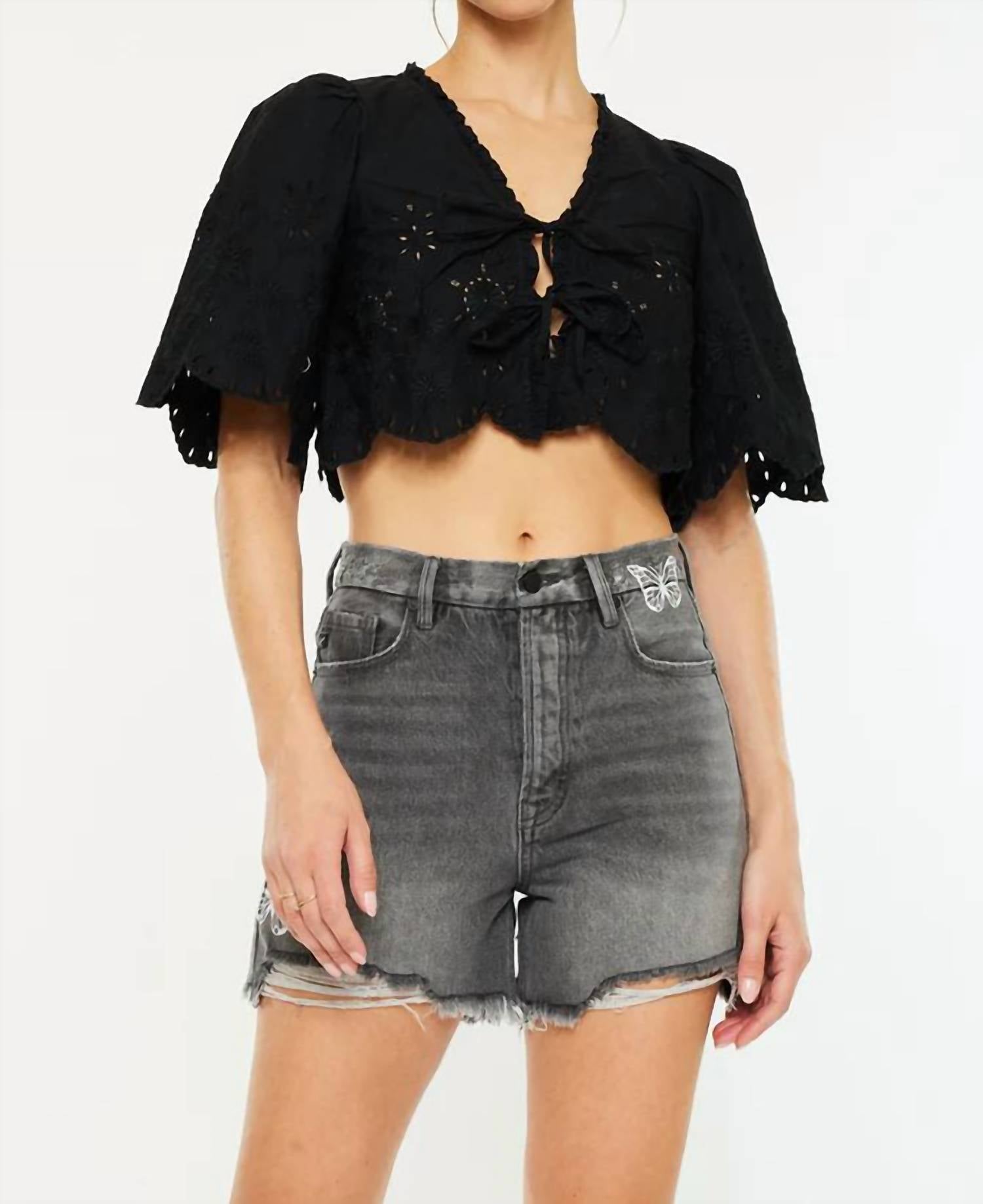 Шорты бойфренда Ariya Ultra High Rise 90-х годов в сером цвете с бабочкой KanCan, цвет grey butterfly
Шорты бойфренда Ariya Ultra High Rise 90-х годов в сером цвете с бабочкой KanCan, цвет grey butterfly