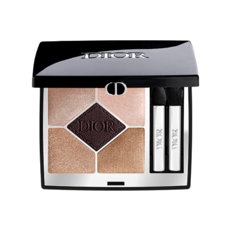 Палитра теней для век в 5 цветов, пудровая текстура, для естественного макияжа и контуринга DIOR
Палитра теней для век в 5 цветов, пудровая текстура, для естественного макияжа и контуринга DIOR