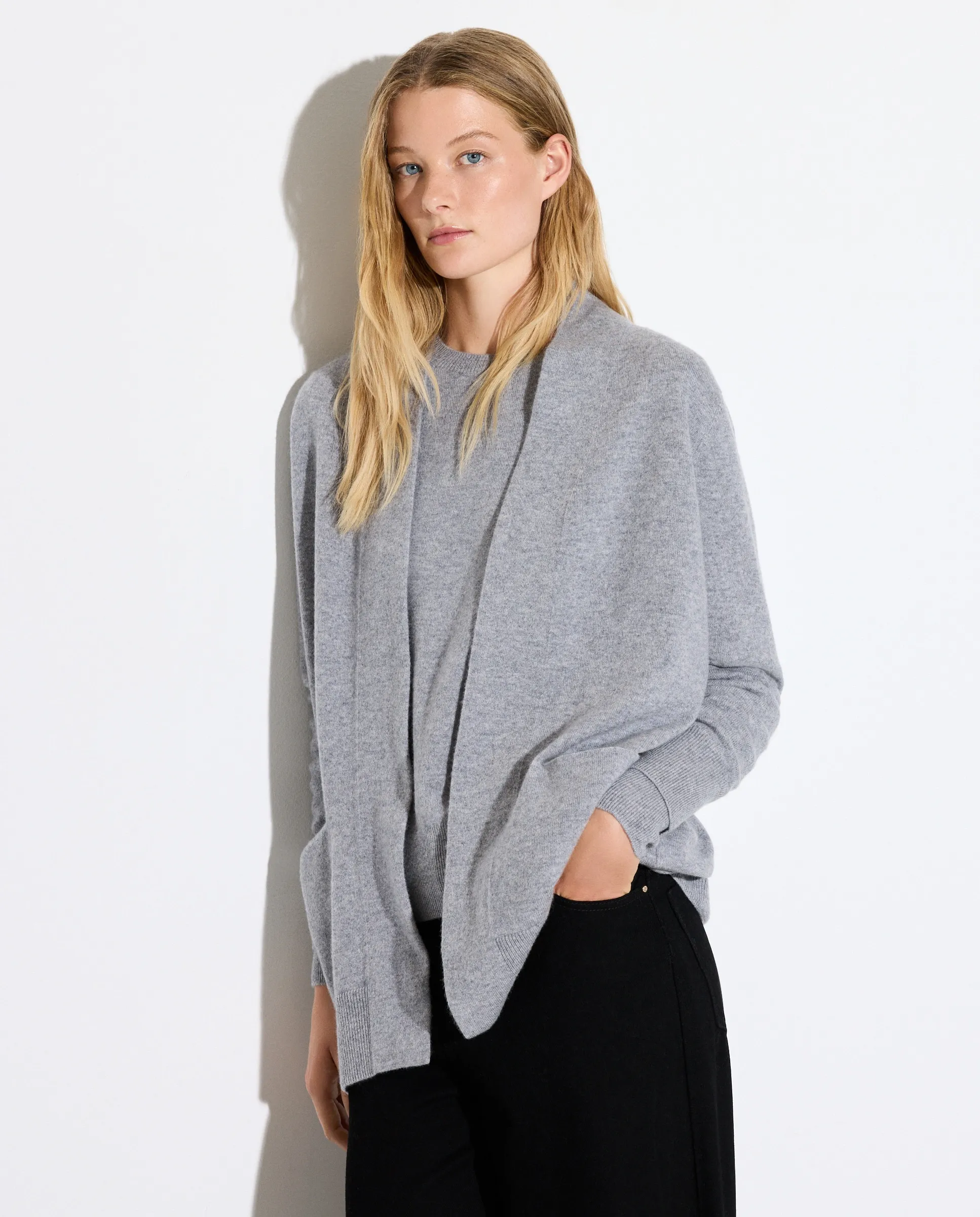 Женская однотонная расслабленная куртка Woman El Corte Inglés, серый
Женская однотонная расслабленная куртка Woman El Corte Inglés, серый