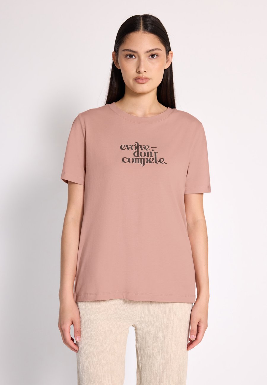 Футболка Street One Studio Print T-shirt, Rosa/Pink, Розовый, Футболка Street One Studio Print T-shirt, Rosa/Pink
Футболка Street One Studio Print T-shirt, Rosa/Pink, Розовый, Футболка Street One Studio Print T-shirt, Rosa/Pink