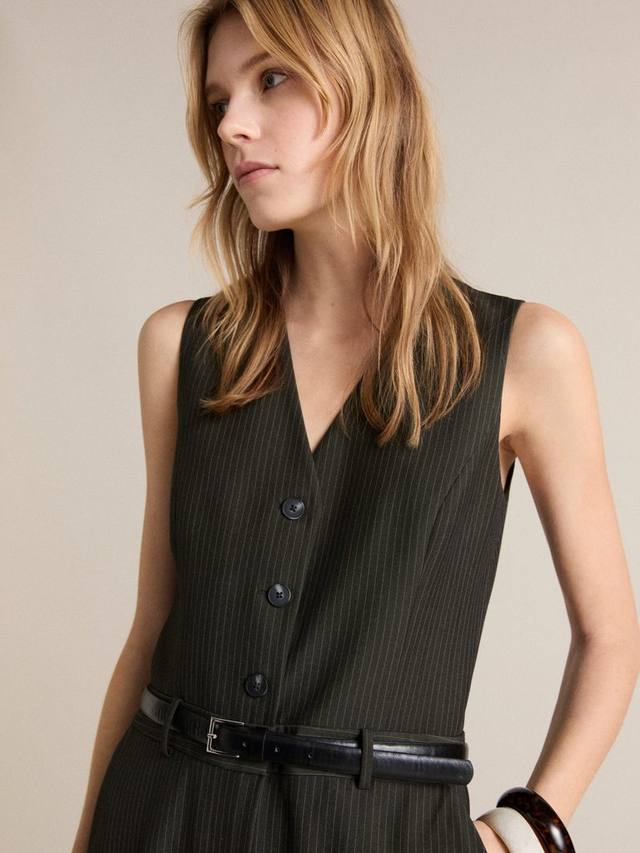 Комбинезон в тонкую полоску с поясом от yolan Mango, зеленый
Комбинезон в тонкую полоску с поясом от yolan Mango, зеленый