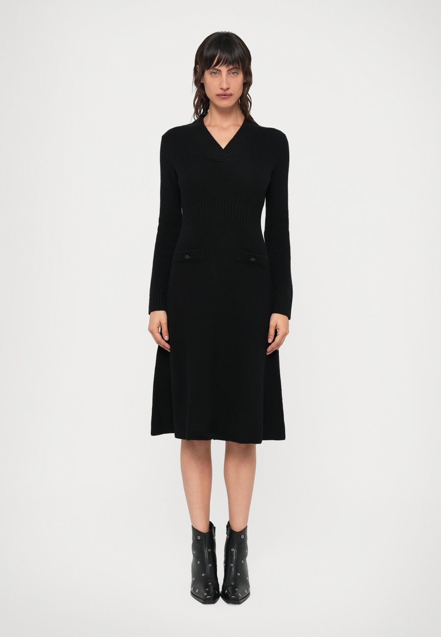 Платье The Kooples Jumper dress, Black
Платье The Kooples Jumper dress, Black