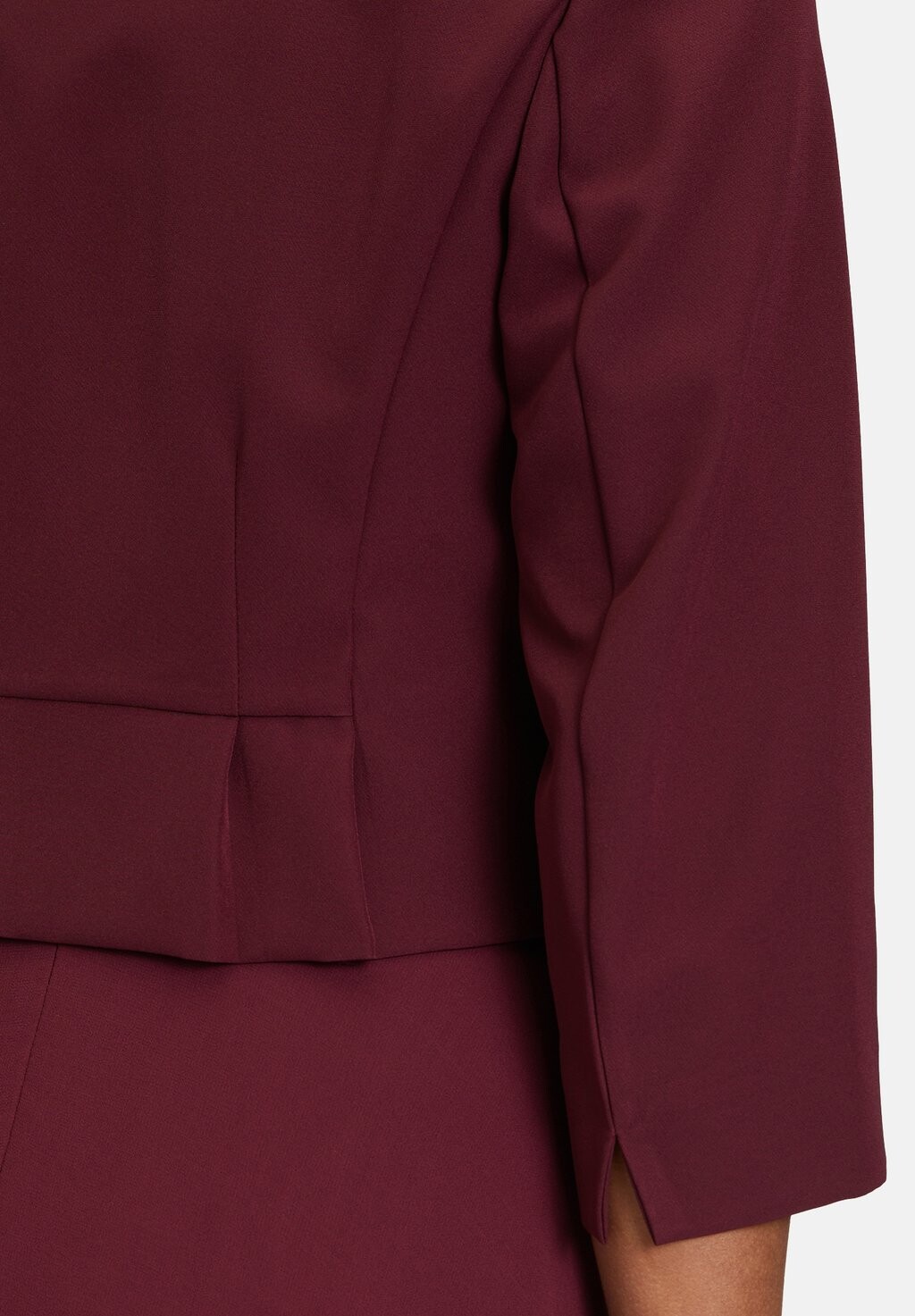 Блейзер MIT KELLERFALTEN Vera Mont, красный
Блейзер MIT KELLERFALTEN Vera Mont, красный