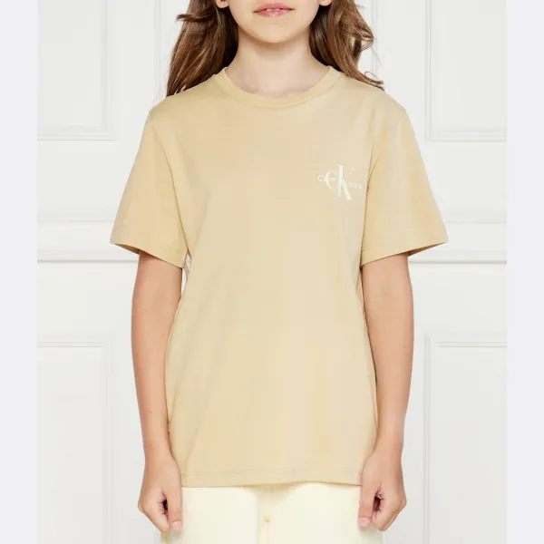 Футболка стандартного кроя Calvin Klein, бежевый
Футболка стандартного кроя Calvin Klein, бежевый
