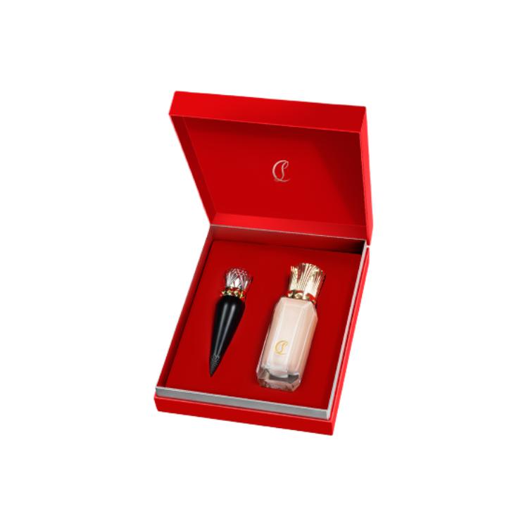 Набор для макияжа CL Queen Baton с помадой и тональным средством, легко растушевывается, 3,8 г + 30 мл Christian Louboutin
Набор для макияжа CL Queen Baton с помадой и тональным средством, легко растушевывается, 3,8 г + 30 мл Christian Louboutin