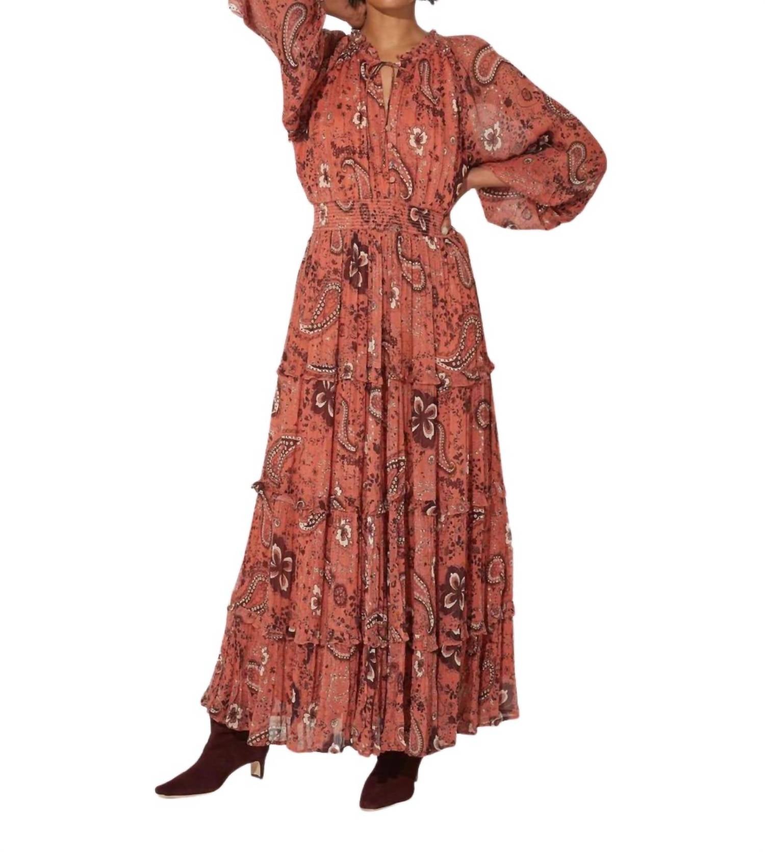 Платье Elowen длиной до щиколотки в цветочном принте Rhode Paisley Cleobella, Rhode Paisley
Платье Elowen длиной до щиколотки в цветочном принте Rhode Paisley Cleobella, Rhode Paisley