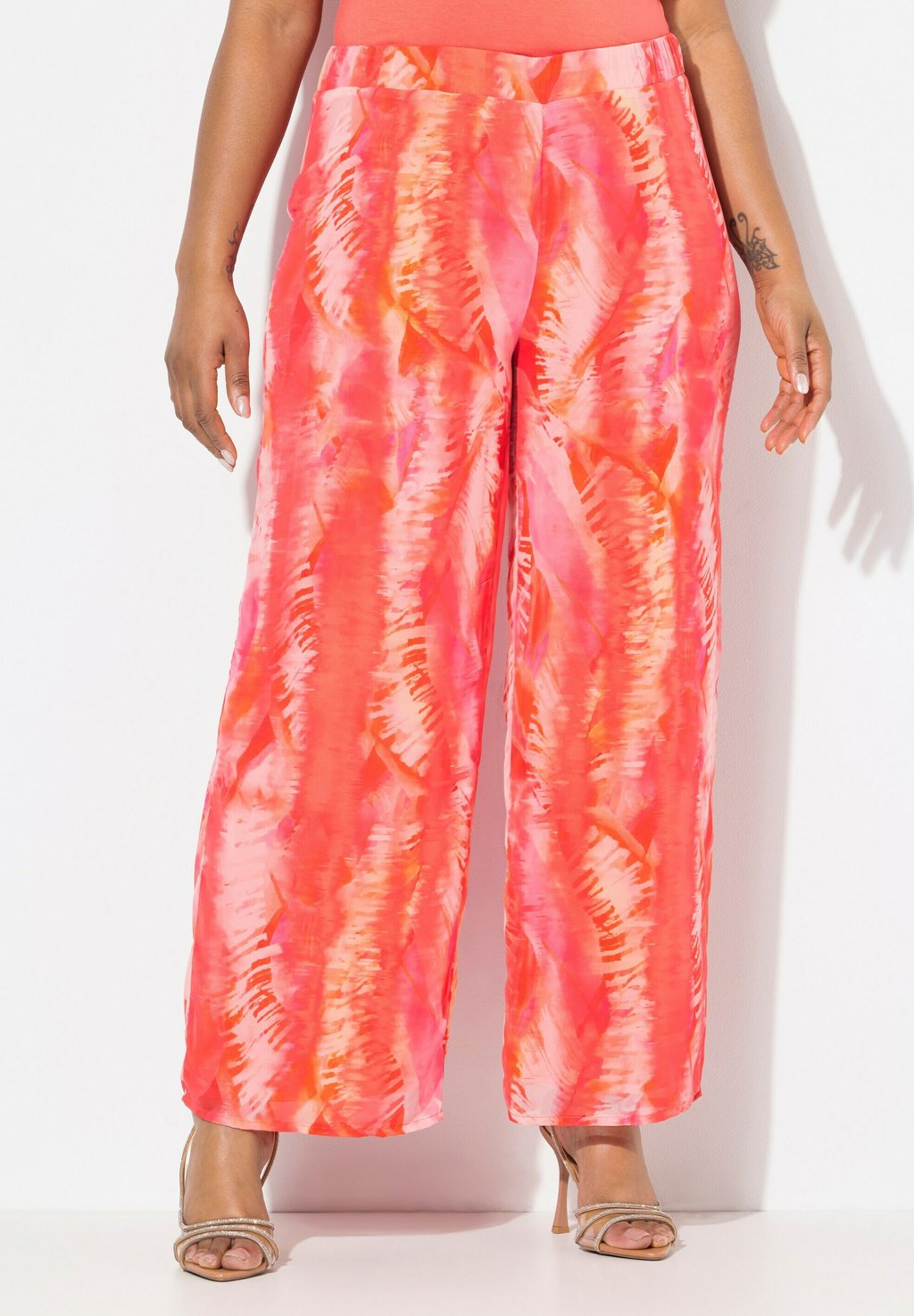 Брюки FEATHER BATIK PRINT Ulla Popken, коралловый
Брюки FEATHER BATIK PRINT Ulla Popken, коралловый