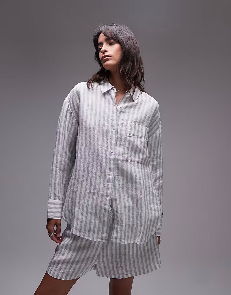 Рубашка свободного кроя из льна Tommy Hilfiger белого цвета
Рубашка свободного кроя из льна Tommy Hilfiger белого цвета