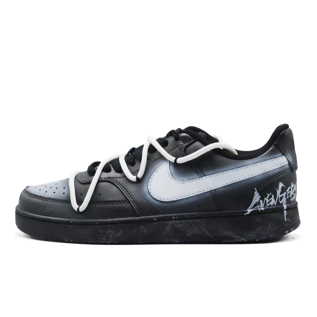 Court Vision 1 Dark Shadow с технологией Wrapped Cushioning, износостойкие низкие кроссовки для скейтбординга мужские Nike, черный/белый
Court Vision 1 Dark Shadow с технологией Wrapped Cushioning, износостойкие низкие кроссовки для скейтбординга мужские Nike, черный/белый