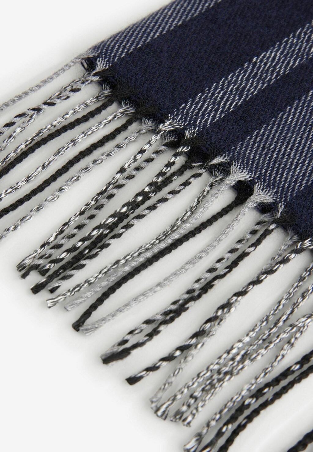 Шарф STRIPE WOVEN Next, синий
Шарф STRIPE WOVEN Next, синий