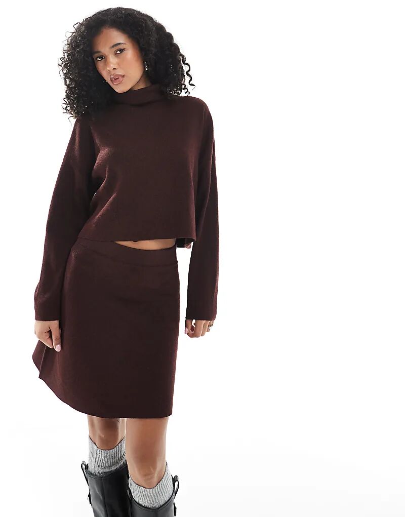 ONLY трикотажный джемпер с высоким воротником в бордовом цвете
ONLY трикотажный джемпер с высоким воротником в бордовом цвете