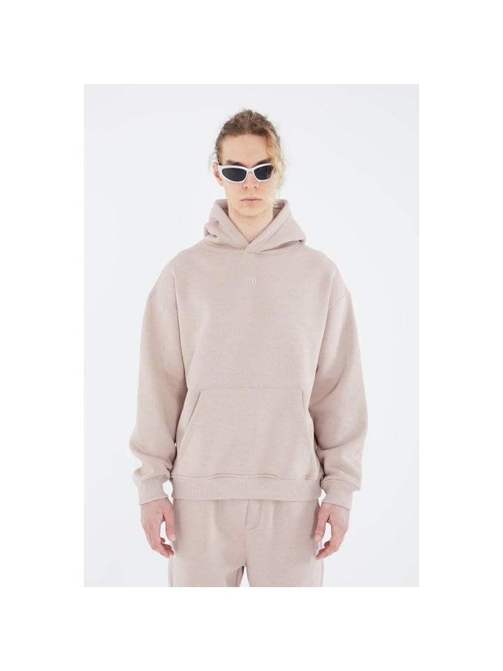 Свитер Megaman
Свитер Megaman