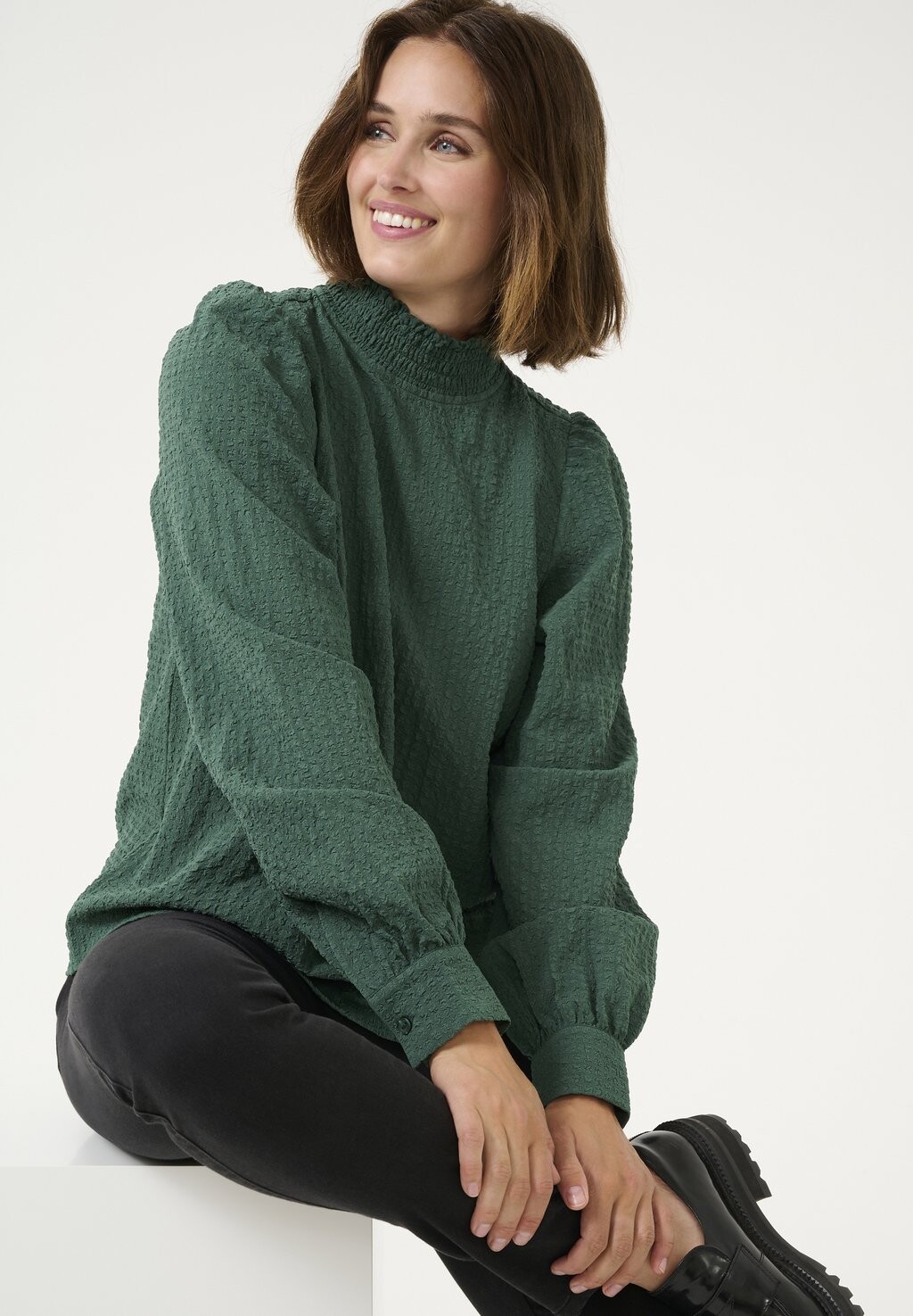 Блуза KADITTE SMOCK Kaffe, зеленый
Блуза KADITTE SMOCK Kaffe, зеленый