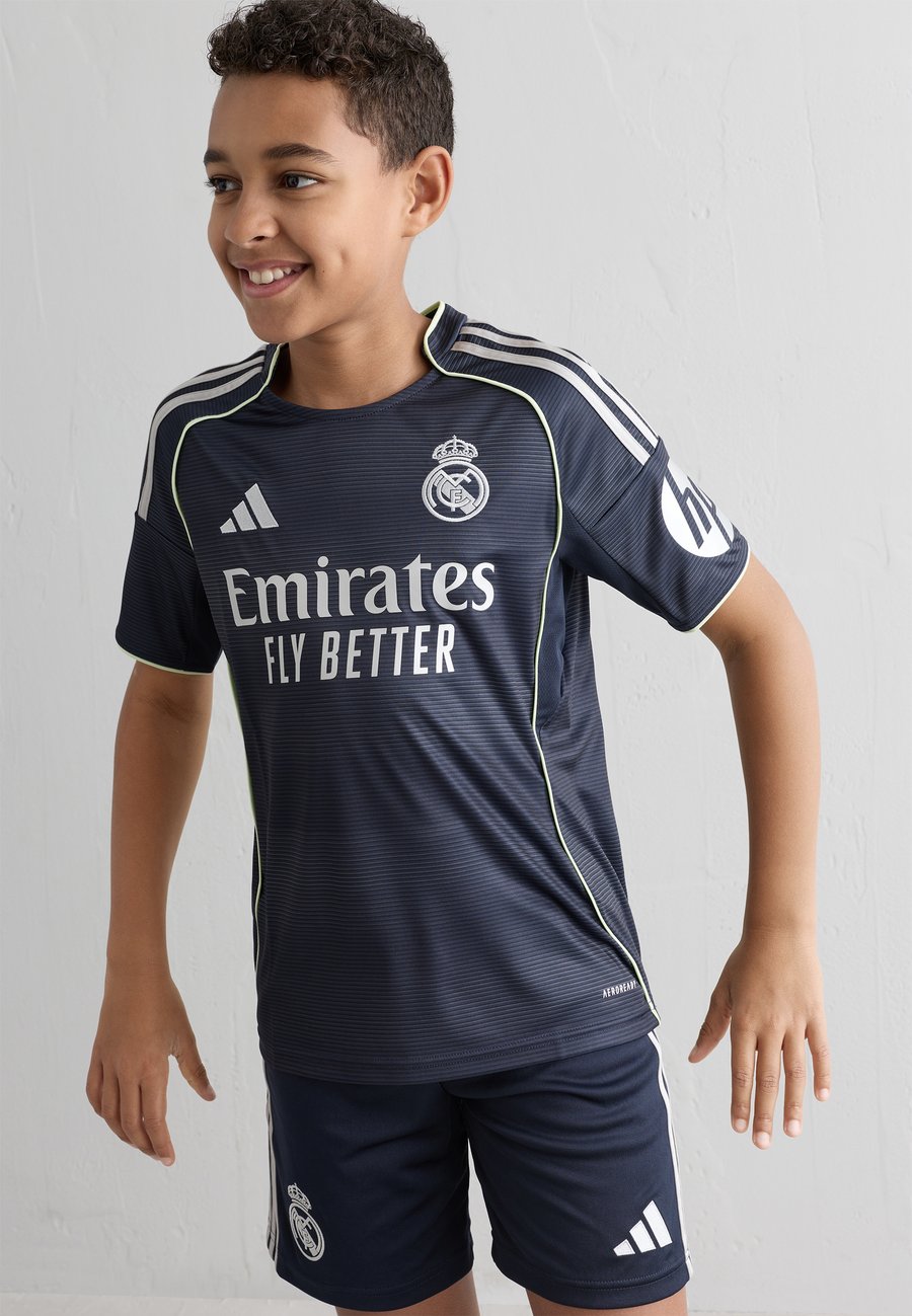 Футболка Adidas Performance REAL MADRID AWAY KIDS UNISEX, Legend Ink/Dark Blue, Синий, Футболка Adidas Performance REAL MADRID AWAY KIDS UNISEX, Legend Ink/Dark Blue
Футболка Adidas Performance REAL MADRID AWAY KIDS UNISEX, Legend Ink/Dark Blue, Синий, Футболка Adidas Performance REAL MADRID AWAY KIDS UNISEX, Legend Ink/Dark Blue