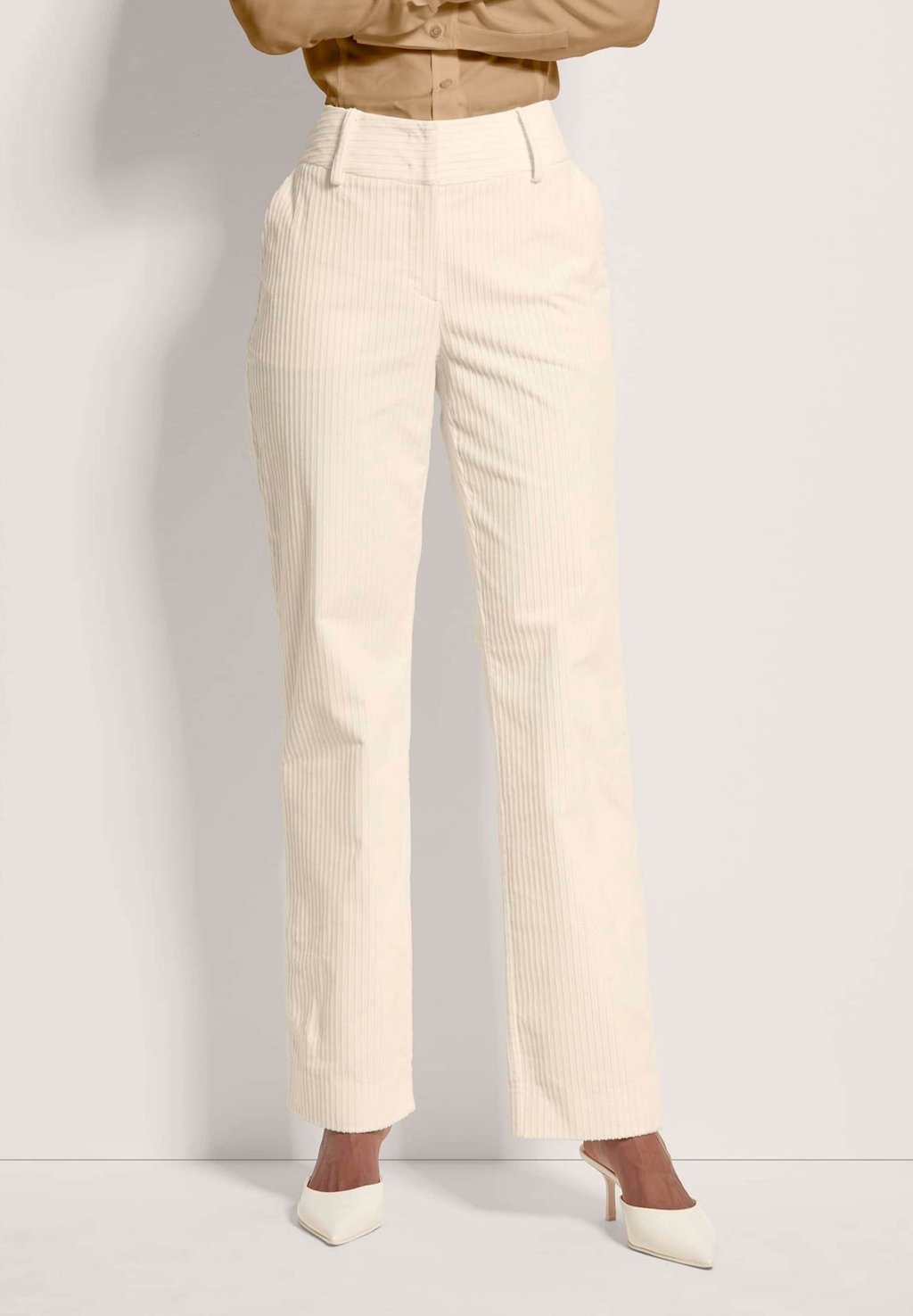 Чиносы MADELEINE, белый
Чиносы MADELEINE, белый