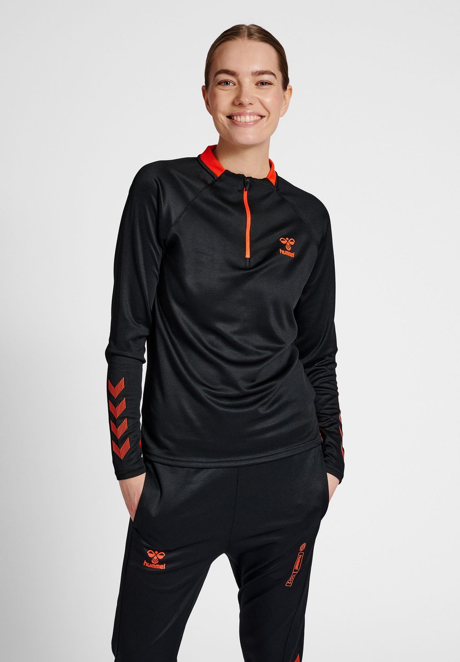 Толстовка Hummel ACTION HALF , Black Cherry Tomato/Black, Черный, Толстовка Hummel ACTION HALF , Black Cherry Tomato/Black
Толстовка Hummel ACTION HALF , Black Cherry Tomato/Black, Черный, Толстовка Hummel ACTION HALF , Black Cherry Tomato/Black