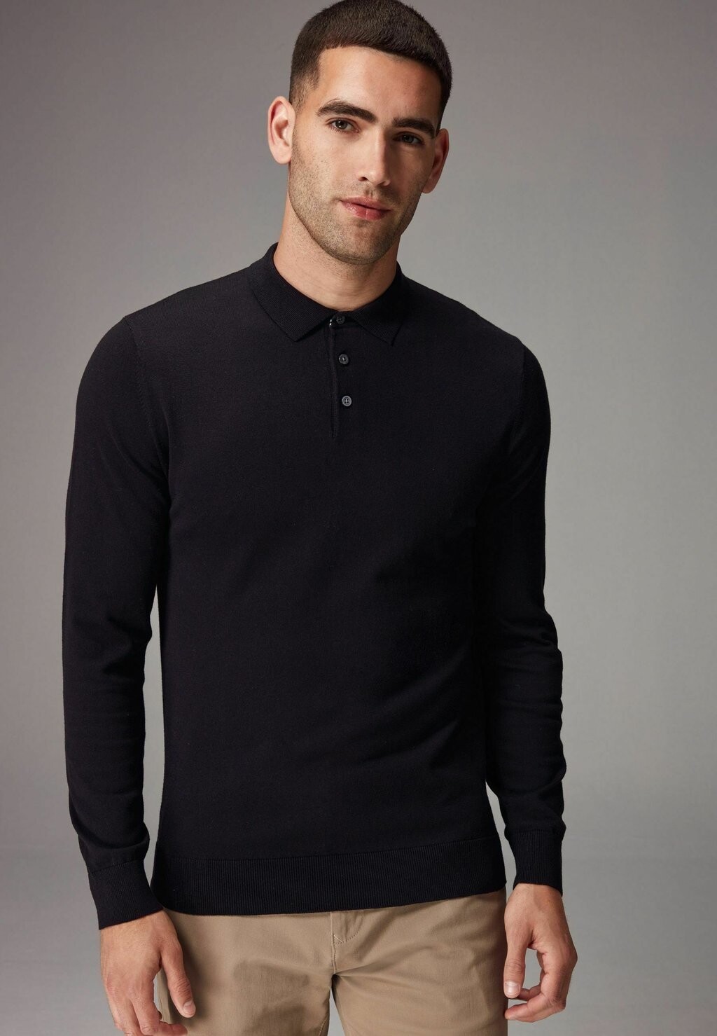 Топ с длинными рукавами REGULAR FIT Next, черный
Топ с длинными рукавами REGULAR FIT Next, черный