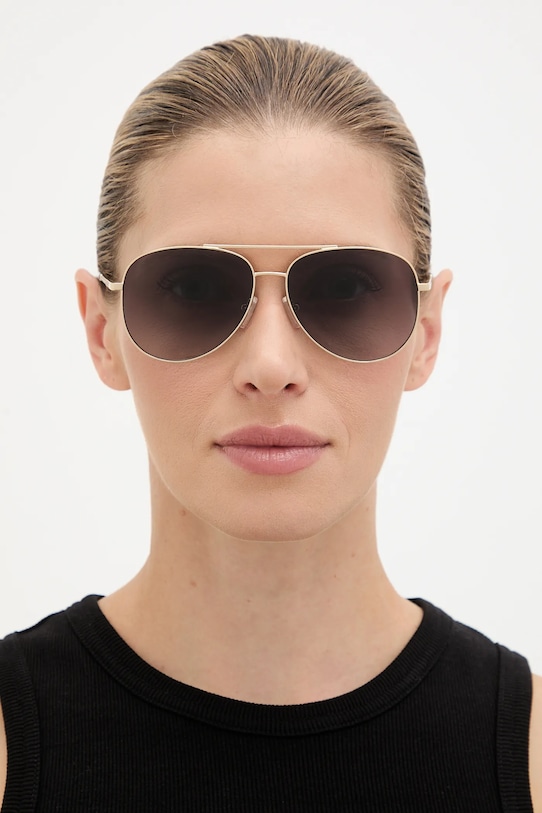 Солнцезащитные очки Michael Kors, золотой
Солнцезащитные очки Michael Kors, золотой