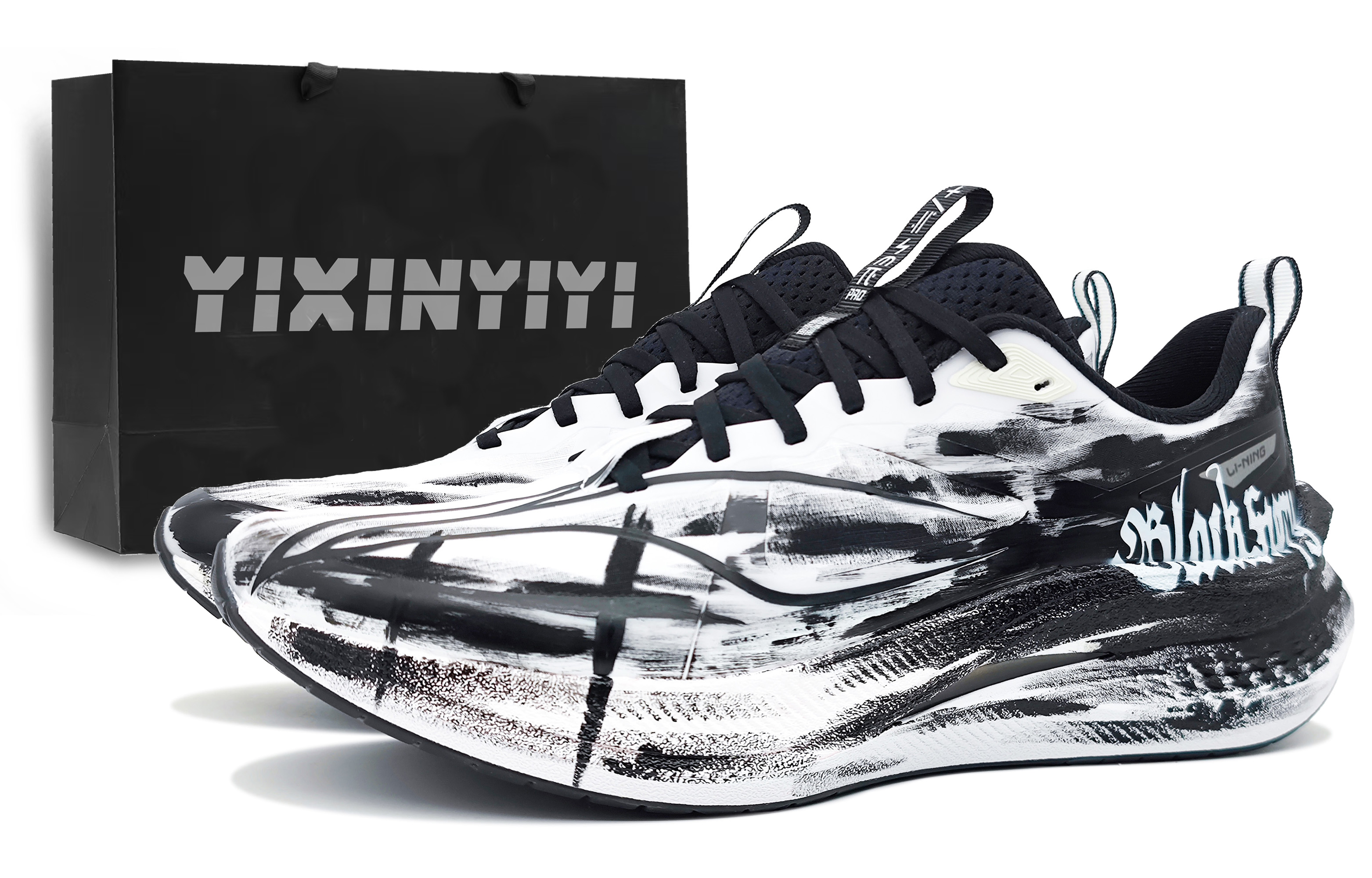 LINING Кроссовки для бега Red Hare 7 Pro с амортизацией, износостойкие, низкие, мужские, белые, черные
LINING Кроссовки для бега Red Hare 7 Pro с амортизацией, износостойкие, низкие, мужские, белые, черные