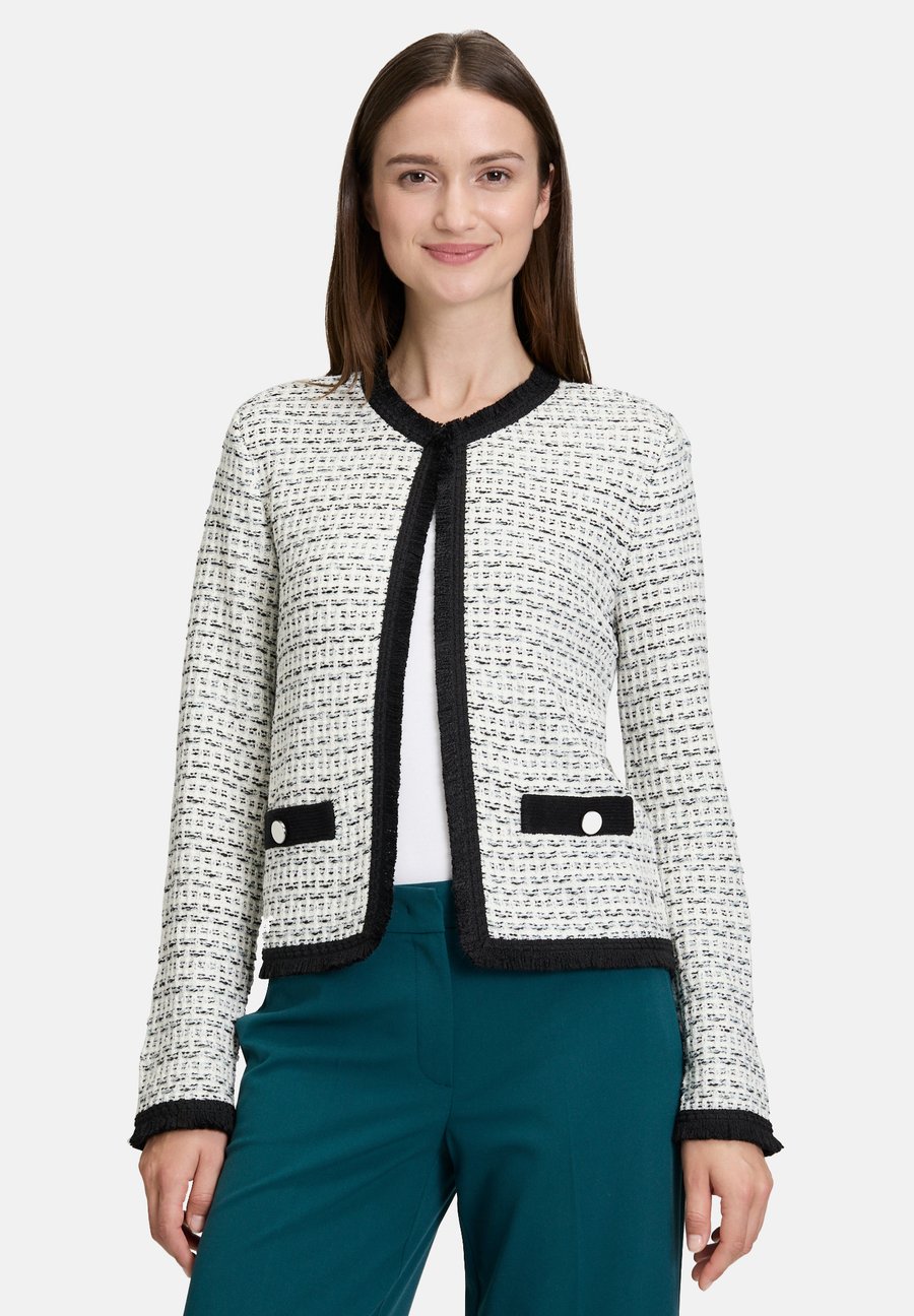 Кардиган Betty & Co MIT FRANSEN, Weiß/Schwarz/White
Кардиган Betty & Co MIT FRANSEN, Weiß/Schwarz/White