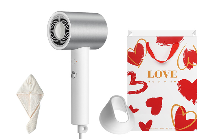 Фен для волос Mi, H500 (with Valentine's Day gift bag + hair dryer hat)
Фен для волос Mi, H500 (with Valentine's Day gift bag + hair dryer hat)