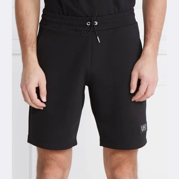 Шорты стандартного кроя Ea7, черный
Шорты стандартного кроя Ea7, черный