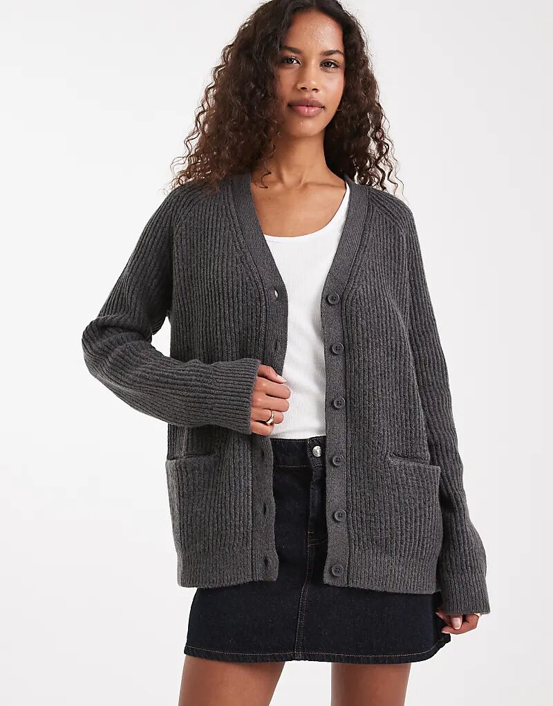 Кардиган бойфренда ASOS DESIGN свободного кроя в рубчик, антрацитового цвета
Кардиган бойфренда ASOS DESIGN свободного кроя в рубчик, антрацитового цвета