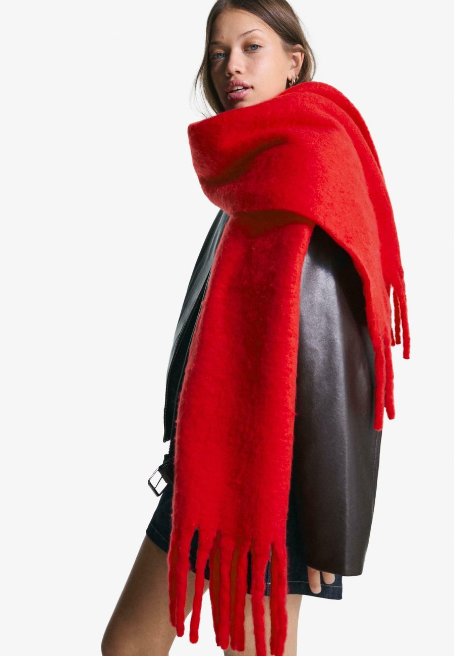 Шарф Bershka PLAIN, Red
Шарф Bershka PLAIN, Red