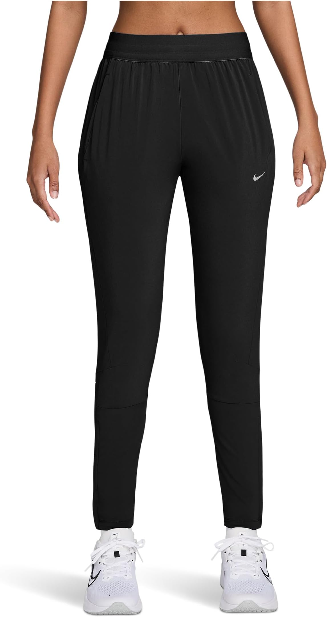 Женские беговые брюки Dri-FIT Swift со средней посадкой Nike, Black/Reflective Silver
Женские беговые брюки Dri-FIT Swift со средней посадкой Nike, Black/Reflective Silver