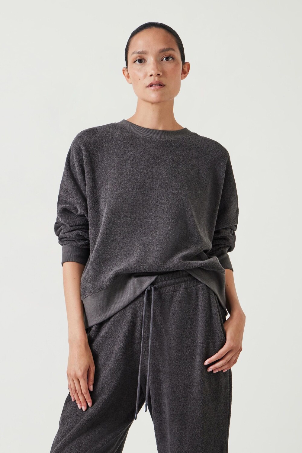 Свободная толстовка Marley Hush, серый
Свободная толстовка Marley Hush, серый