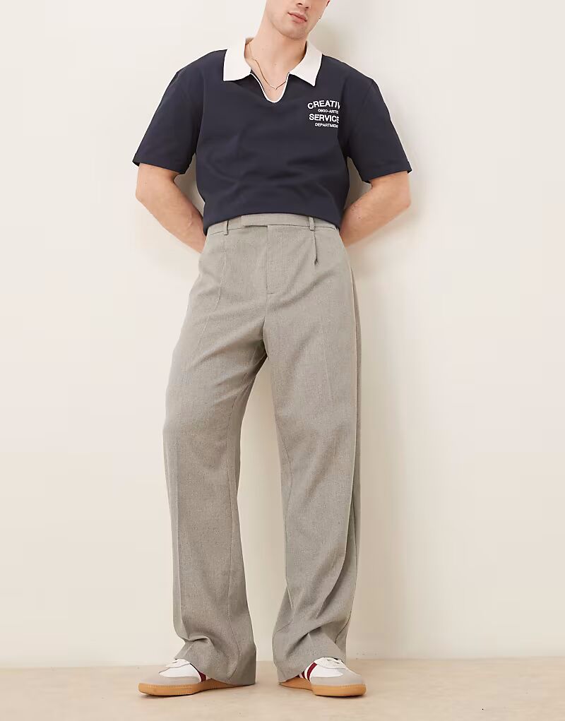 Элегантные широкие брюки ASOS DESIGN со складками спереди из искусственной шерсти светло-серого цвета с эластичной талией
Элегантные широкие брюки ASOS DESIGN со складками спереди из искусственной шерсти светло-серого цвета с эластичной талией