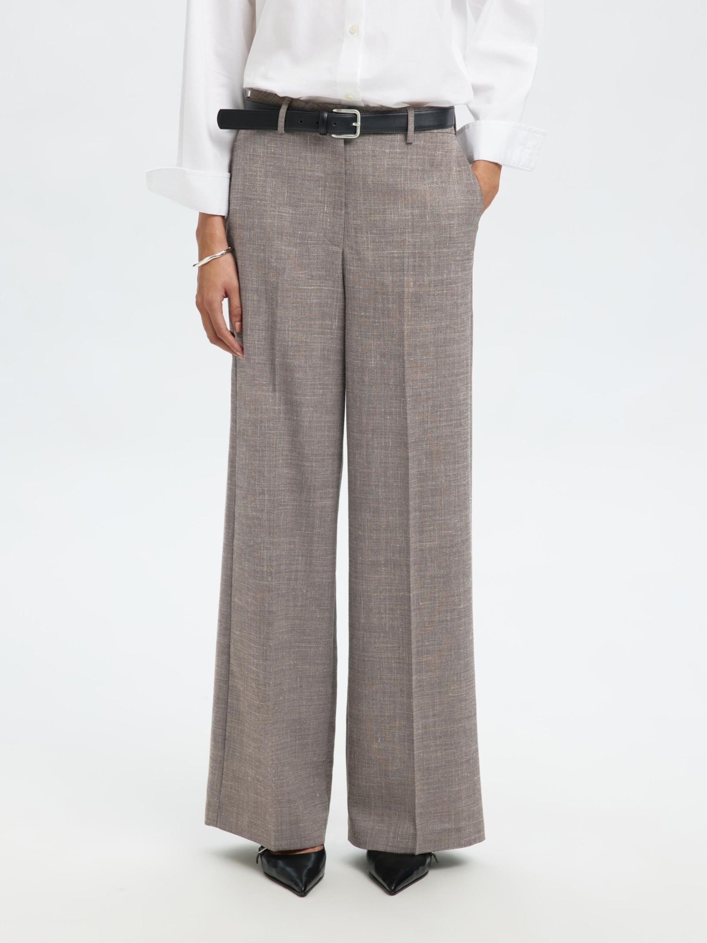 SELECTED Широкие брюки в сером цвете
SELECTED Широкие брюки в сером цвете