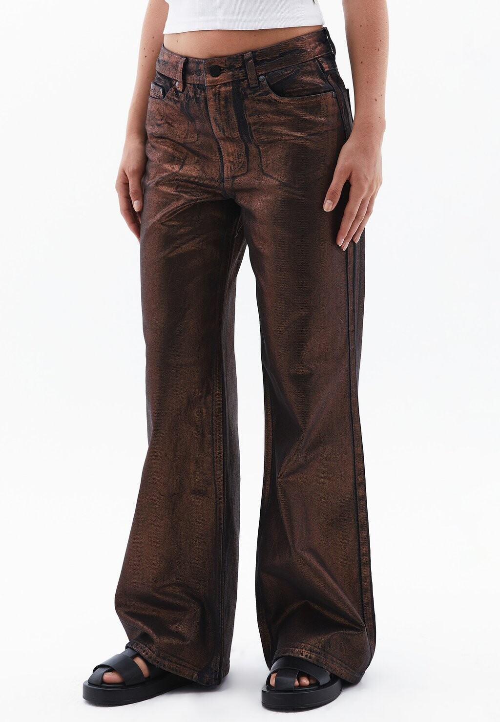 Расклешенные джинсы HIGH WAIST MIT FORM OXXO, бронза
Расклешенные джинсы HIGH WAIST MIT FORM OXXO, бронза