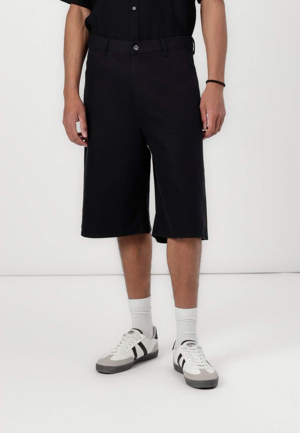 Чиносы ASTRO Weekday, черный
Чиносы ASTRO Weekday, черный