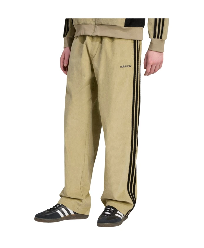 Вельветовые брюки Adidas Originals, зеленый
Вельветовые брюки Adidas Originals, зеленый