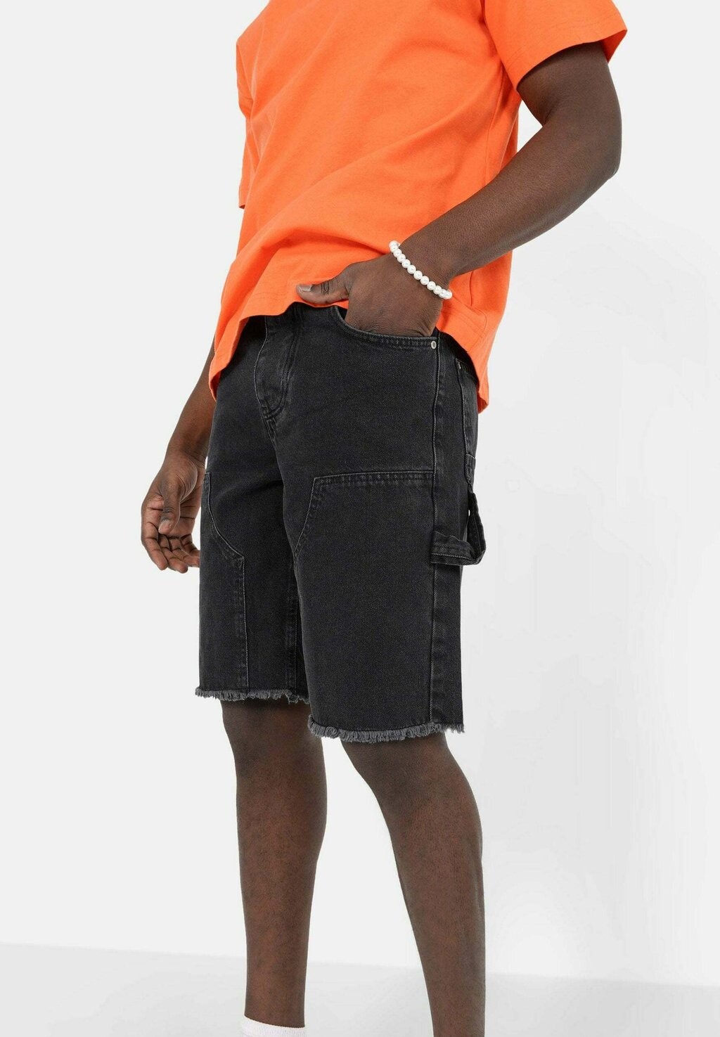 Джинсовые шорты CARPENTER Sixth June, черный
Джинсовые шорты CARPENTER Sixth June, черный